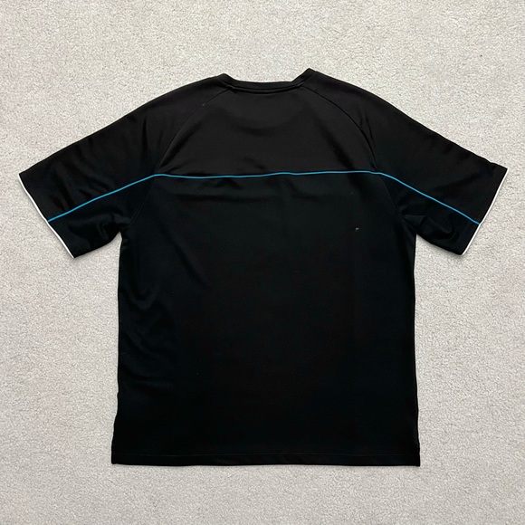 Vintage Nike soccer shirt - embroidered logo/swoosh - Picture 2 of 3